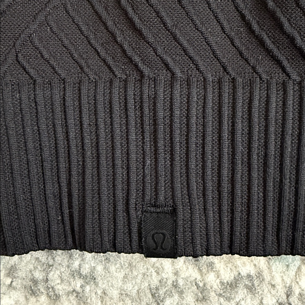 Lululemon Rest Less Pullover - Picture 6 of 7